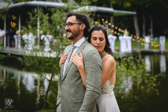 Hochzeit am JKU Teichwerk in Linz. Lovestory von Tina & Kevin.