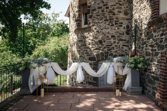 Wunderschöne intime Hochzeit in der Villa Meßmer