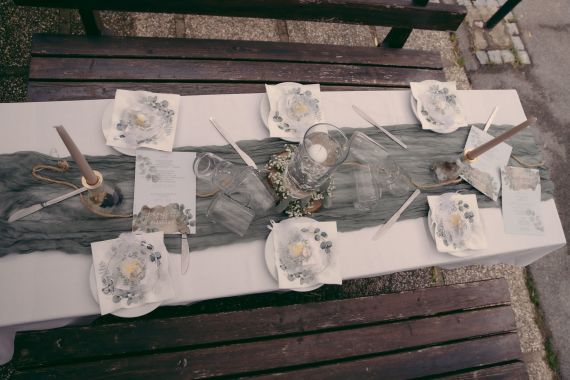 Herzlich, locker und persönlich - Hochzeit im Wiener Heurigen mit ganz viel Gefühl