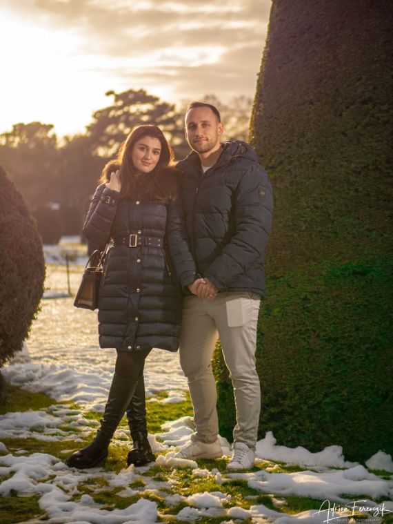 Romantische Verlobungsfotos im Schlossgarten Schönbrunn