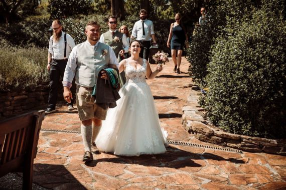 Traumhafte Hochzeit im Winzerhaus Sierling Eins