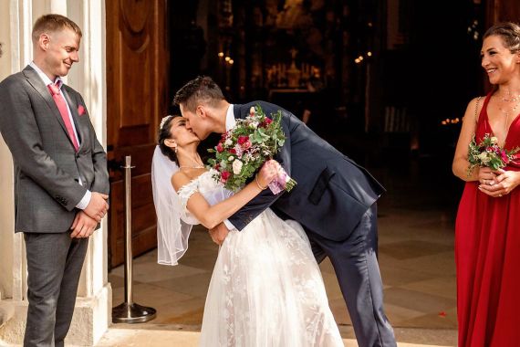  Die Hochzeit von Jessica und Adrian: Eine unvergessliche Feier der Liebe