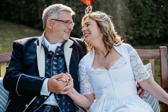 Hochzeit in Tracht am Attersee