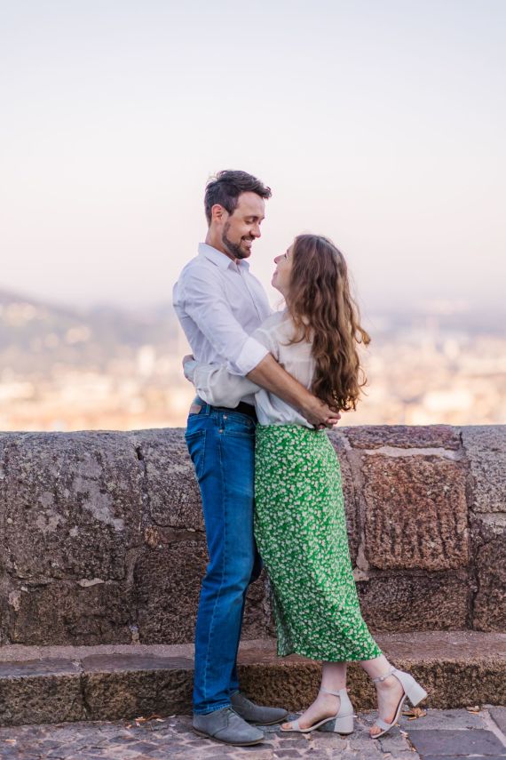 Kennenlernshooting mit Ulla und Sebastian in der Nähe des Pöstlingberg Schlössl´s in Linz Urfahr