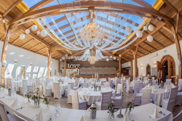 € 1.000.- Rabatt auf deine Traumlocation für alle 