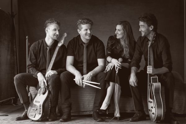 Liveband Rotgoldsound