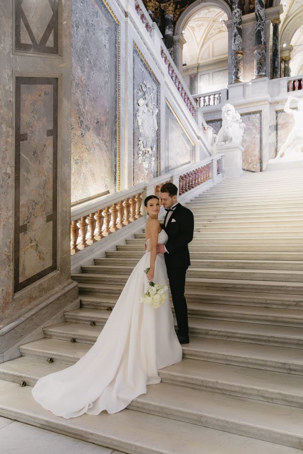 Brautkleid von der Designerin Maggie Sottero Brautkleid von der Designerin Maggie Sottero