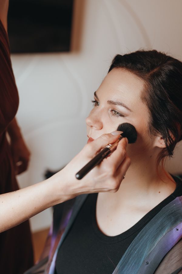 Ganztages-Brautstyling