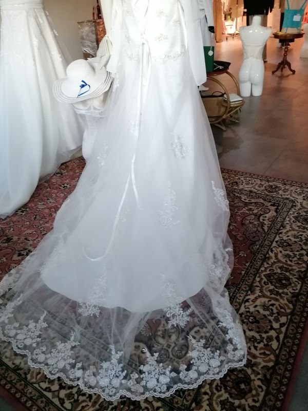 Brautkleid