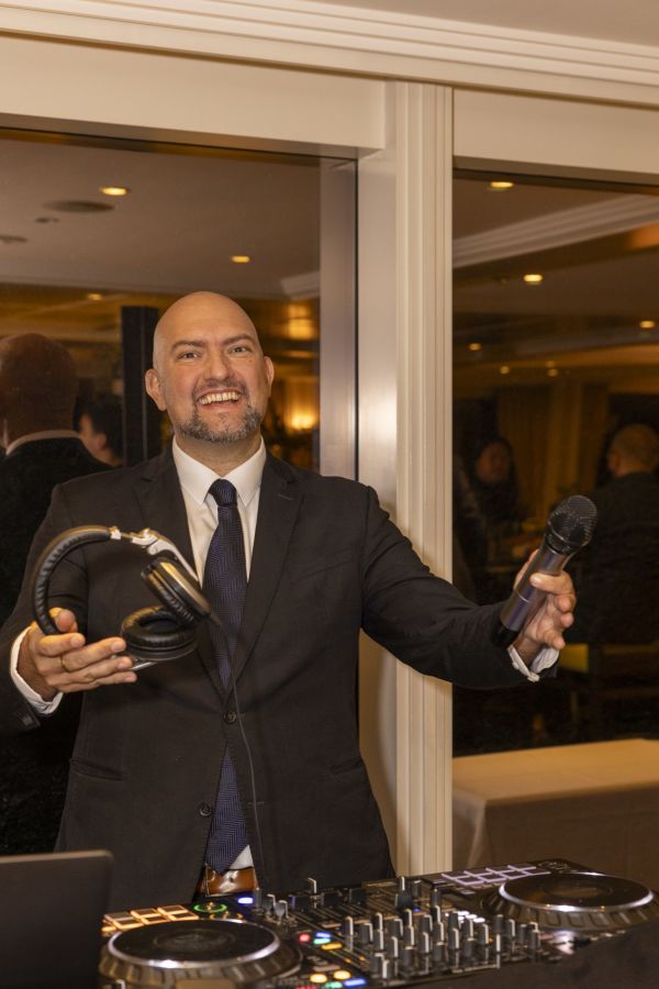 DJ für klassische Hochzeit inkl. Technik