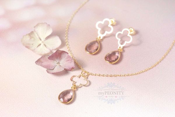 Vergoldetes Kleeblatt mit Morganit Tropfen, Halskette