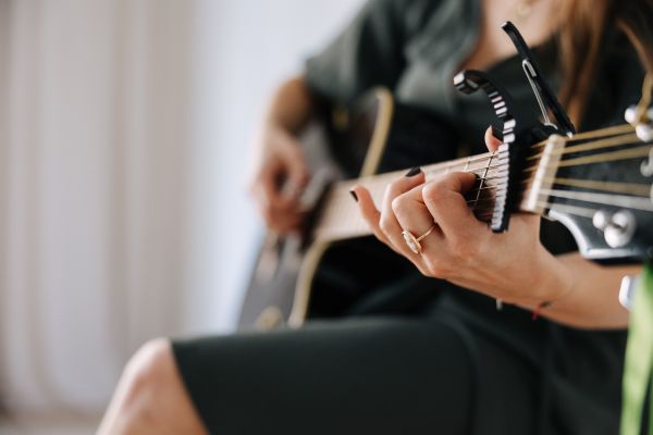 Euer persönlicher Hochzeitssong – Ein Lied, das eure Liebe erzählt!