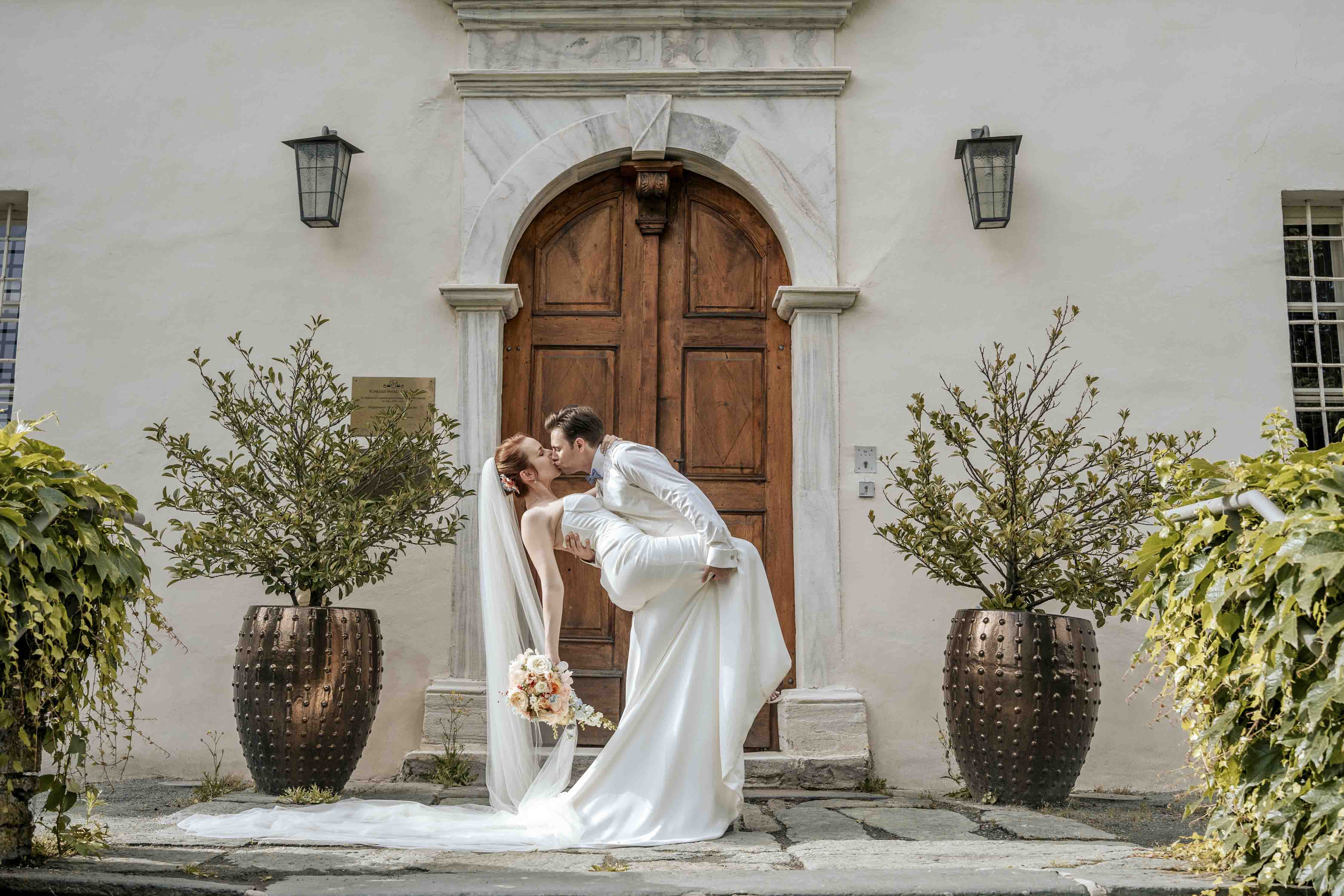 Elegante internationale Hochzeit am Wörthersee