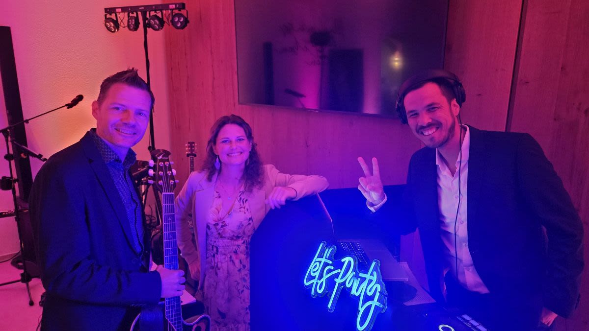 Livemusik und DJ