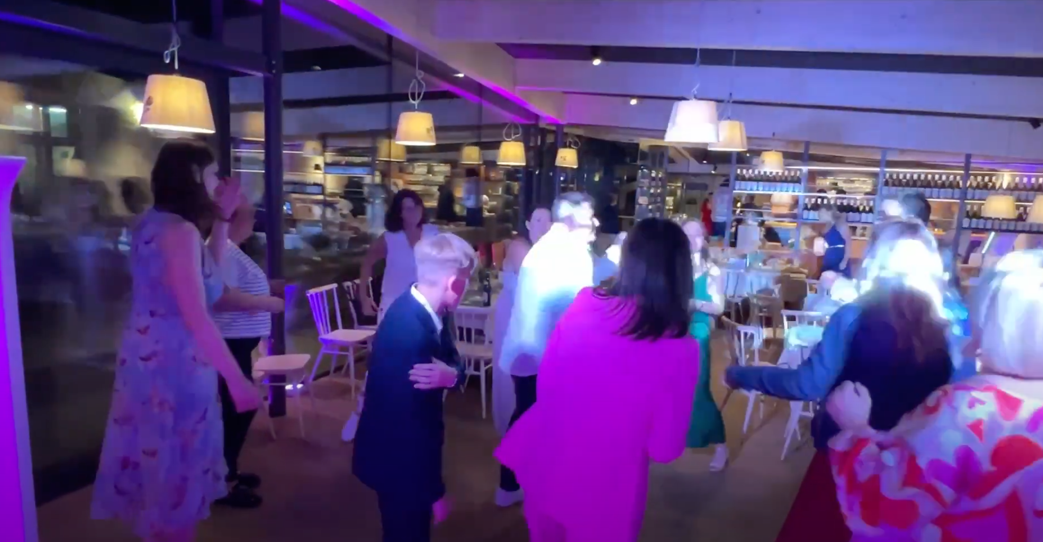 Hochzeits-Party im Heurigen Michaelerhof – Feiern, Tanzen & Genießen!