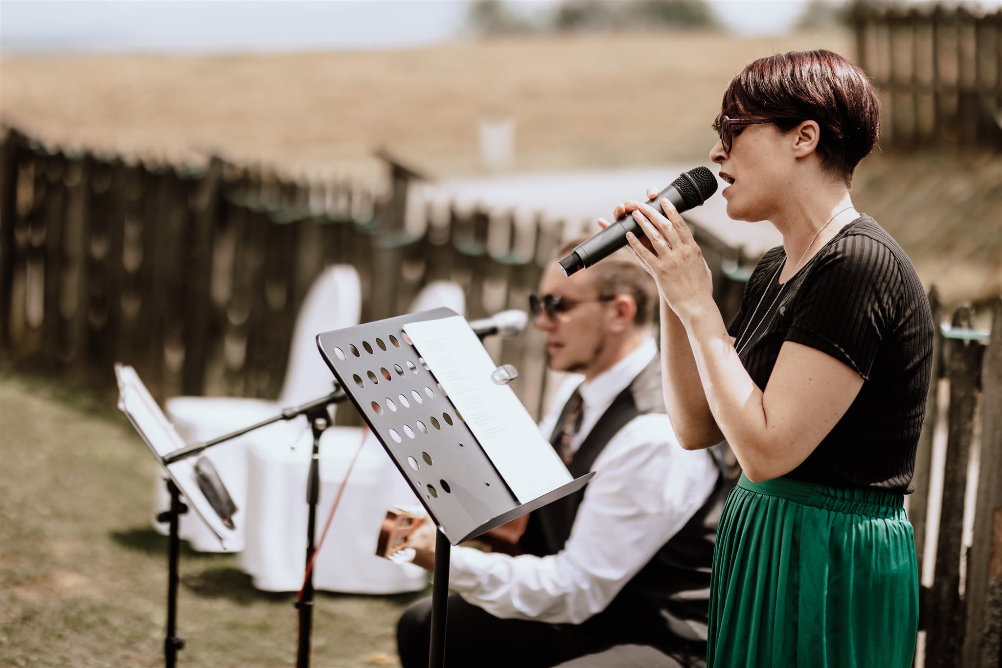 Das Duo herzTAKT spielt 