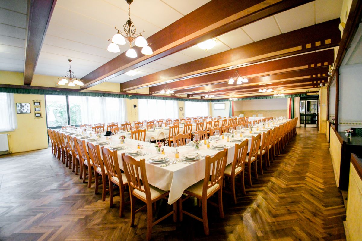 © https://media.hochzeit.click/image/upload/w_1200,c_fill,dpr_auto,f_auto/v1666106420/hochzeitclick01/56220/landgasthof-faymann.jpg.jpg Landgasthof Faymann