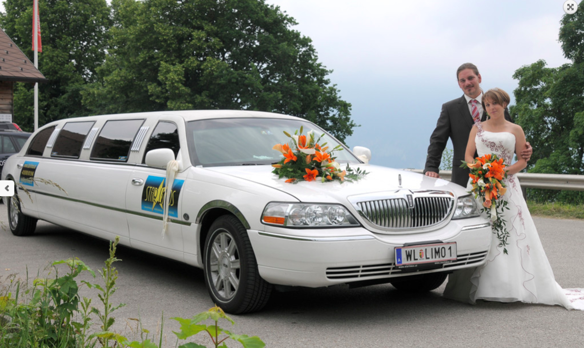 © https://media.hochzeit.click/image/upload/w_1200,c_fill,dpr_auto,f_auto/v1666108738/hochzeitclick01/47799/starheader.png Star Limos
