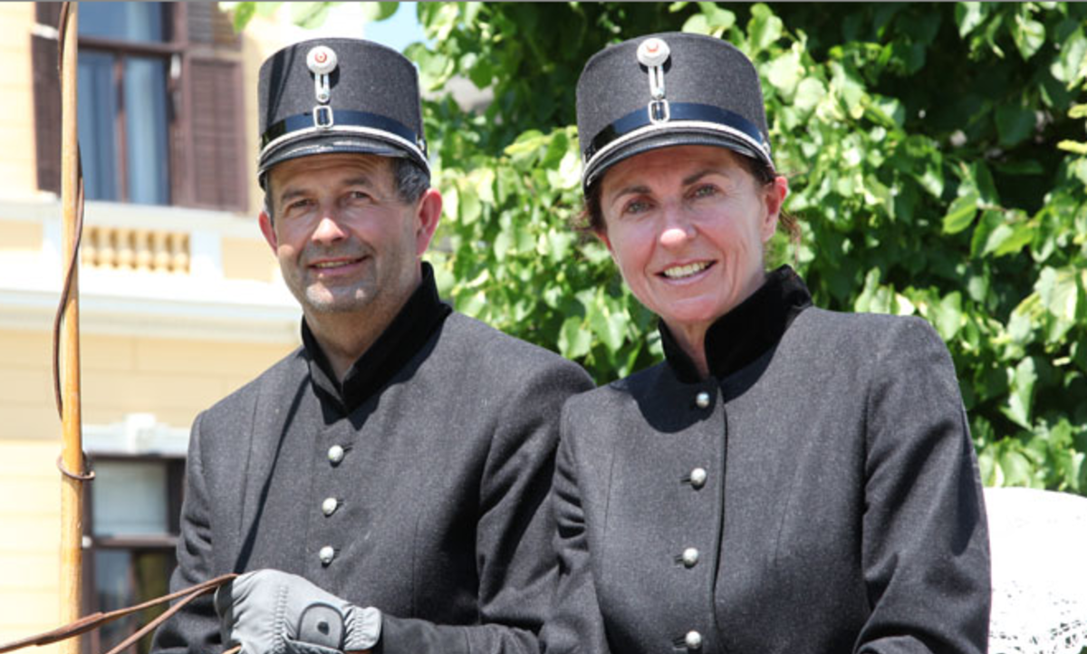 © https://media.hochzeit.click/image/upload/w_1200,c_fill,dpr_auto,f_auto/v1666108754/hochzeitclick01/47790/salzkammerkutscherheader.png Die Salzkammerkutscher