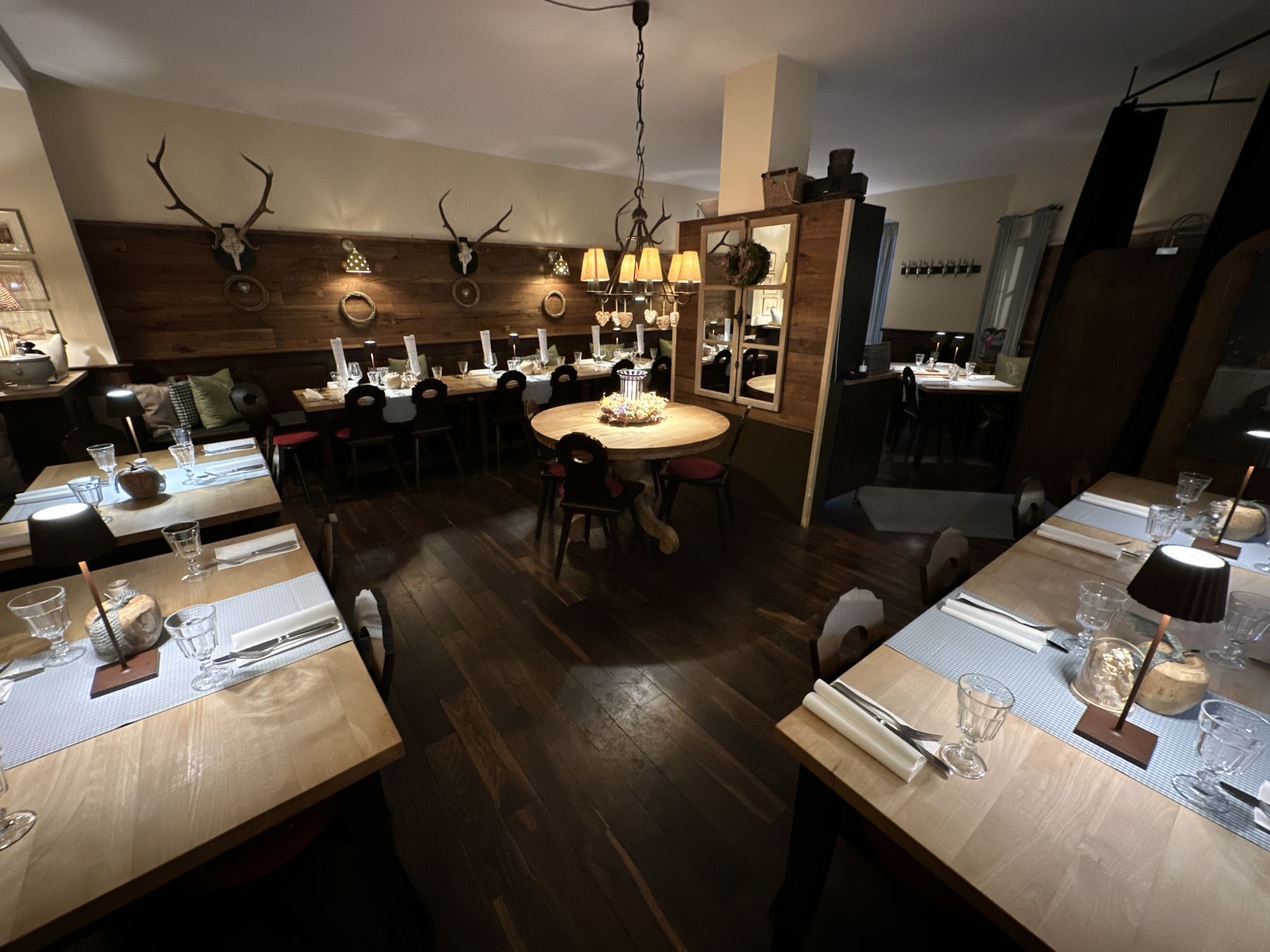 © Wirtshaus zum Nepomuk Wirtshaus zum Nepomuk
