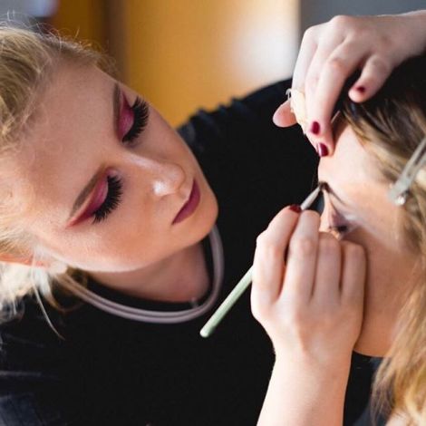 Brijance Make-Up Artist