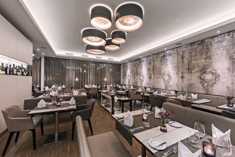 ESSENCE Restaurant & Lounge