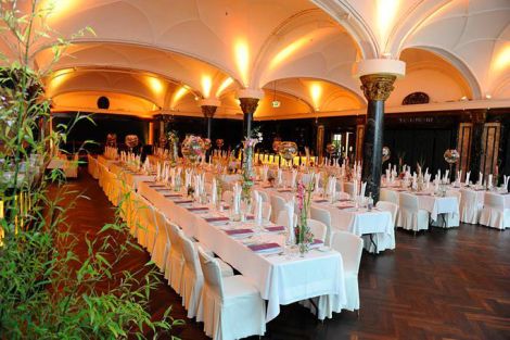 Wartesaal am Dom