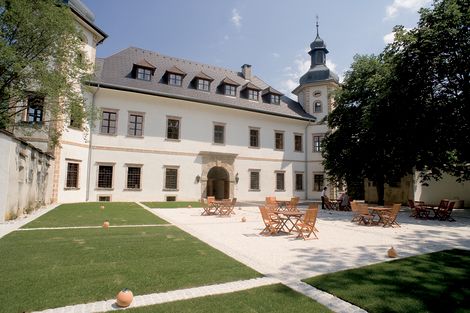 JUFA Hotel Schloss Röthelstein/Admont***