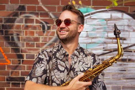 Live Event Music - Saxophon plus DJ und Percussion