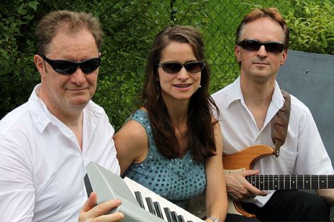 Take Three - Top-Trio mit Sängerin