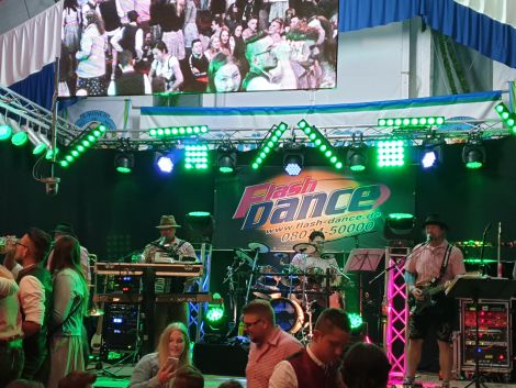 Flash-Dance