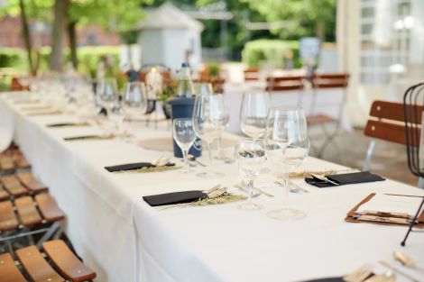 Kästner. Eventlocation an der Pferderennbahn