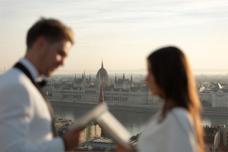 Juliane Kaeppel – Hochzeitsfotograf München · Authentisch. Zeitlos. Künstlerisch.