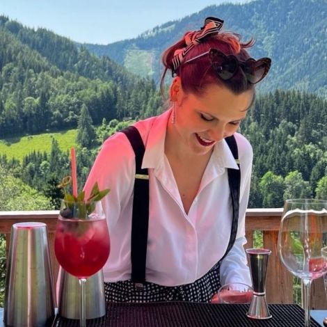 Morianz Bar-Catering