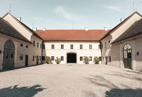 Schloss Wolfsegg