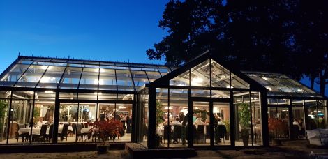 Orangerie im Park