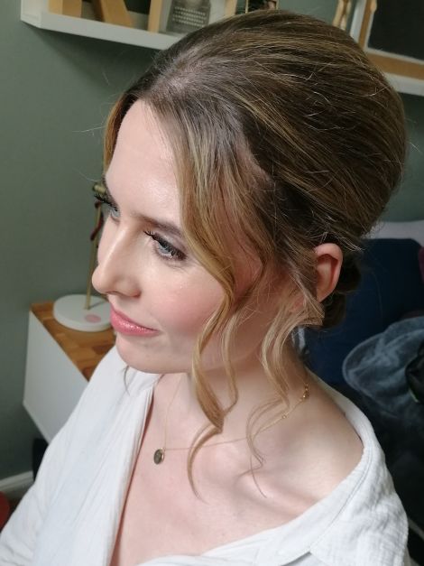 Ela Ewert, Hair & Make up Artist