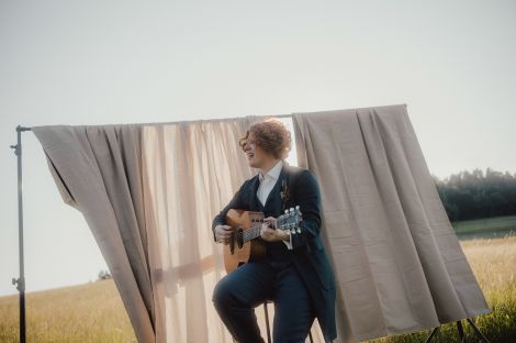 Anna Heimrath SINGT und SPIELT auf