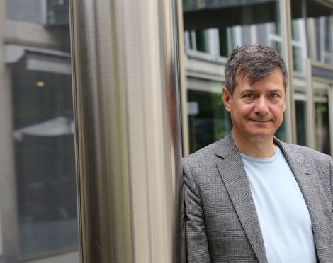 oliver nagel. freier redner
