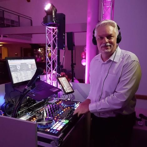 DJ Tobi