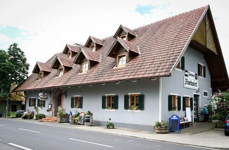 Kulinarischer Weinhof Florlwirt