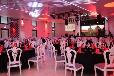 First Class Event&Hotel