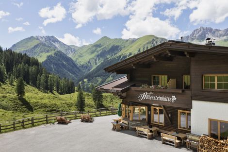 Berggasthaus Höllensteinhütte