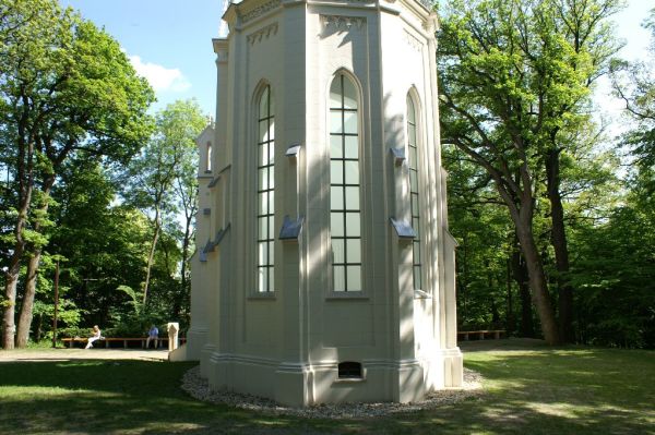 Sisi Kapelle Am Himmel