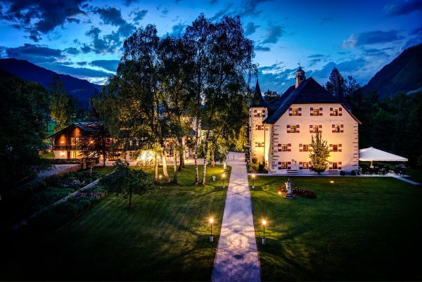 Schloss Prielau - Hotel and Restaurants