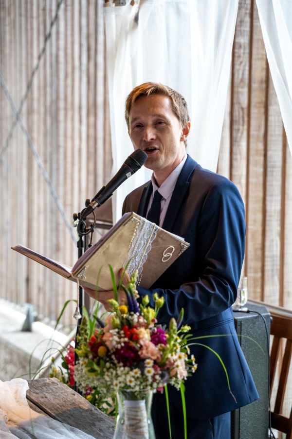 © Andreas Lanegger TrauRedner Andreas Lanegger