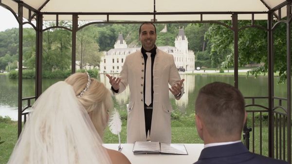 Freie Trauung vom ehem. STANDESBEAMTEN - persönlich!