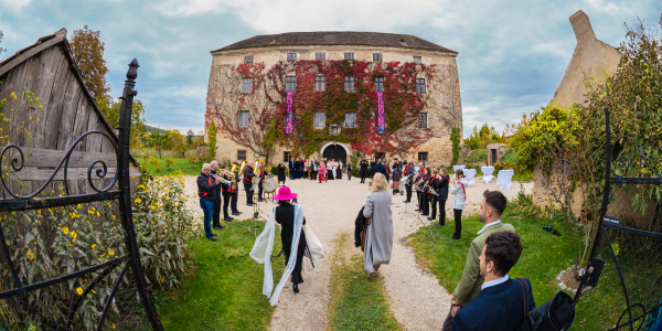 LOVE AND MARRIAGE HOCHZEITSVIDEOS