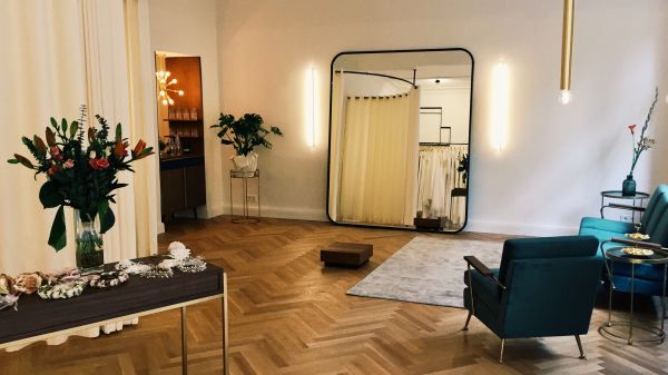 goldelse Brautmode