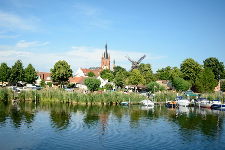 Lendelhaus & Historische Saftfabrik